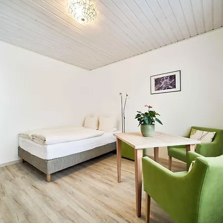 - Familie Wassmer-falke *