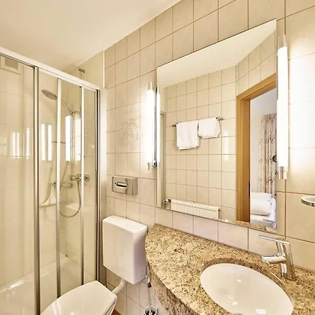 - Familie Wassmer-falke Apartment *